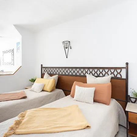 Hemeras Boutique Homes - Studio 500m From Playa Fanabe Appartamento